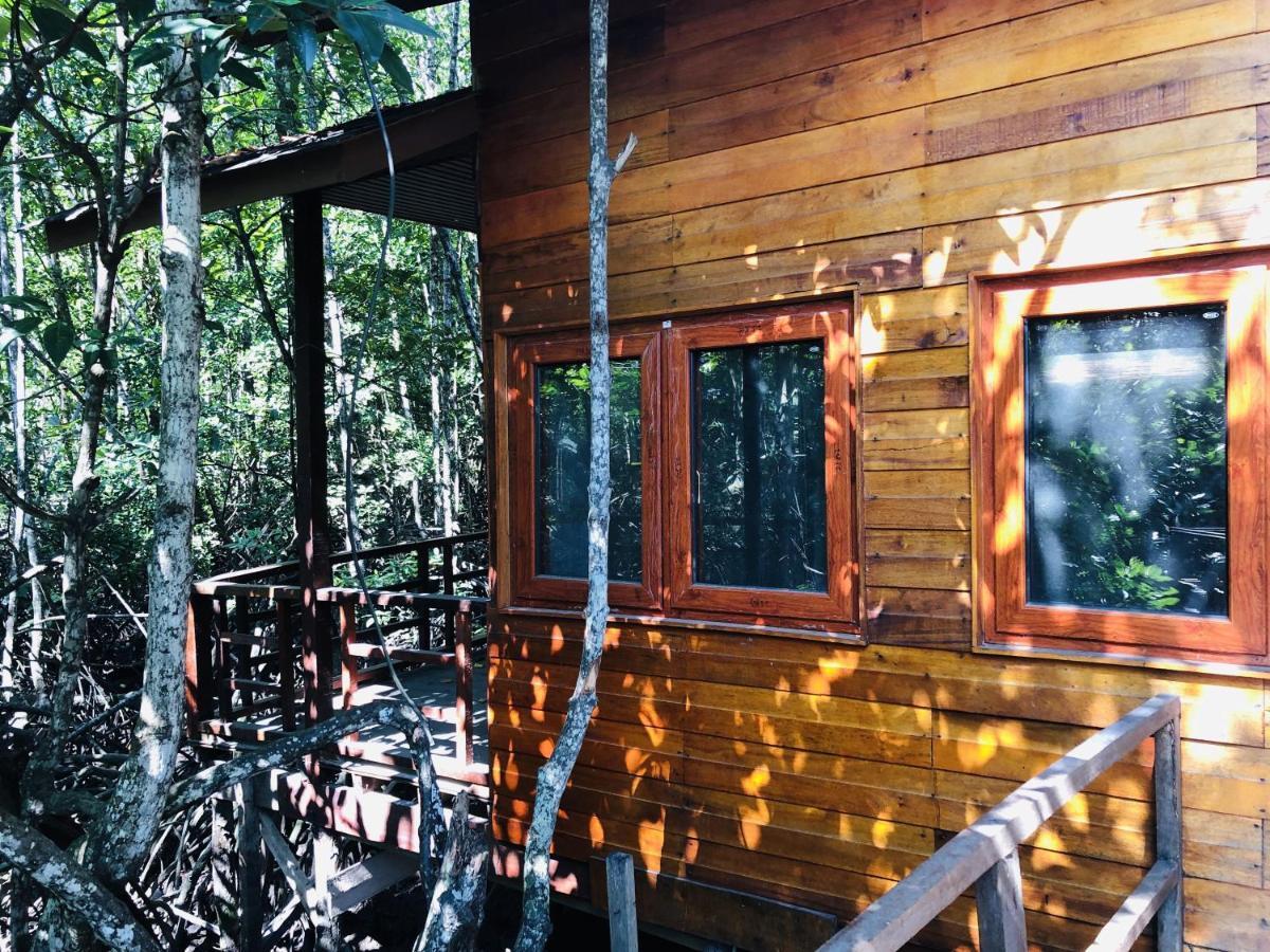 Gayang Friendly Water House Homestay Kota Kinabalu Exterior photo